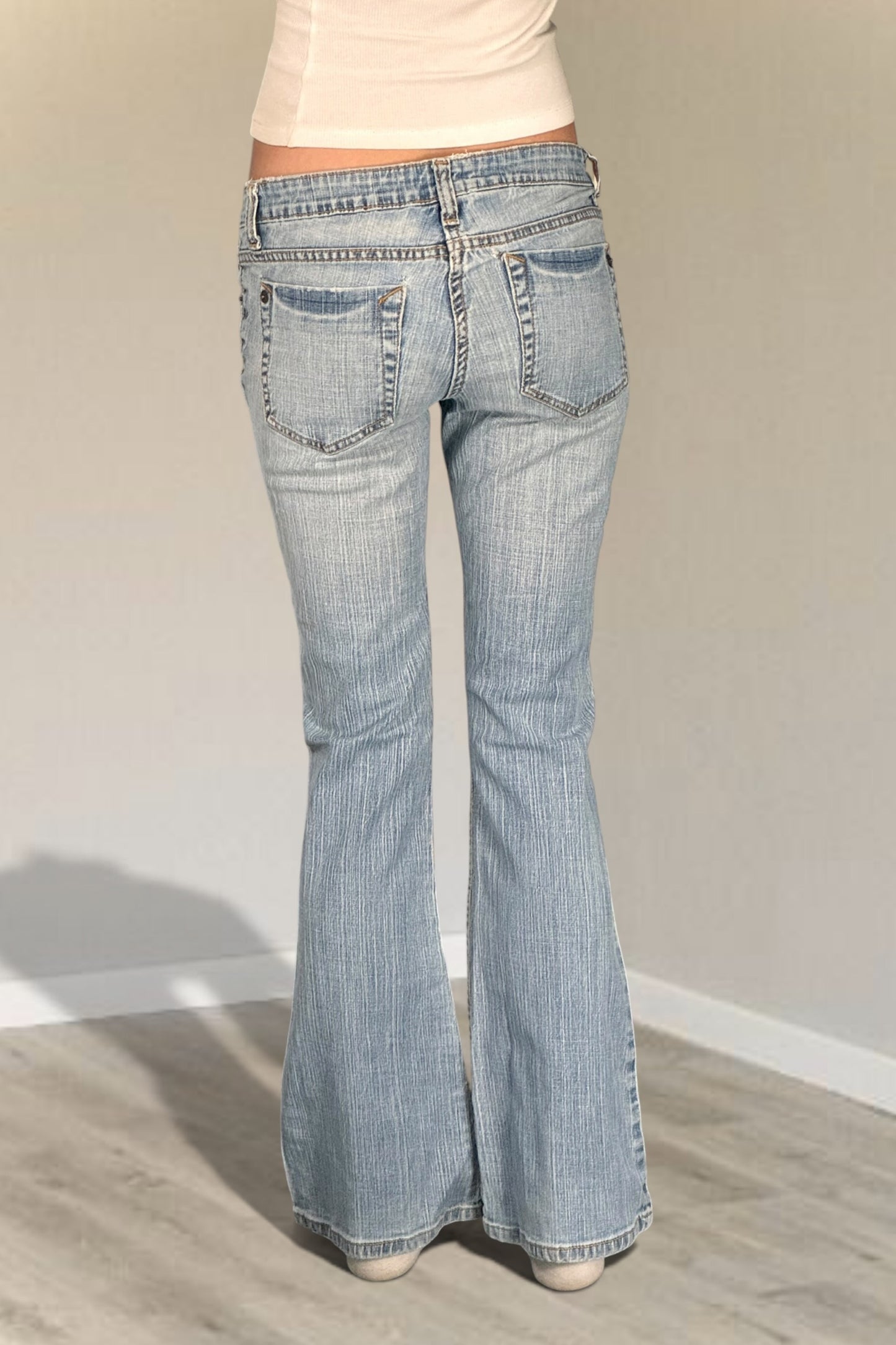 Lågmidjade jeans stl: (kopia 187)