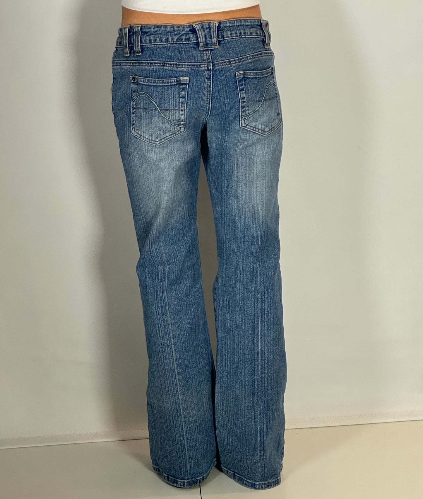 Lågmidjade jeans stl: M