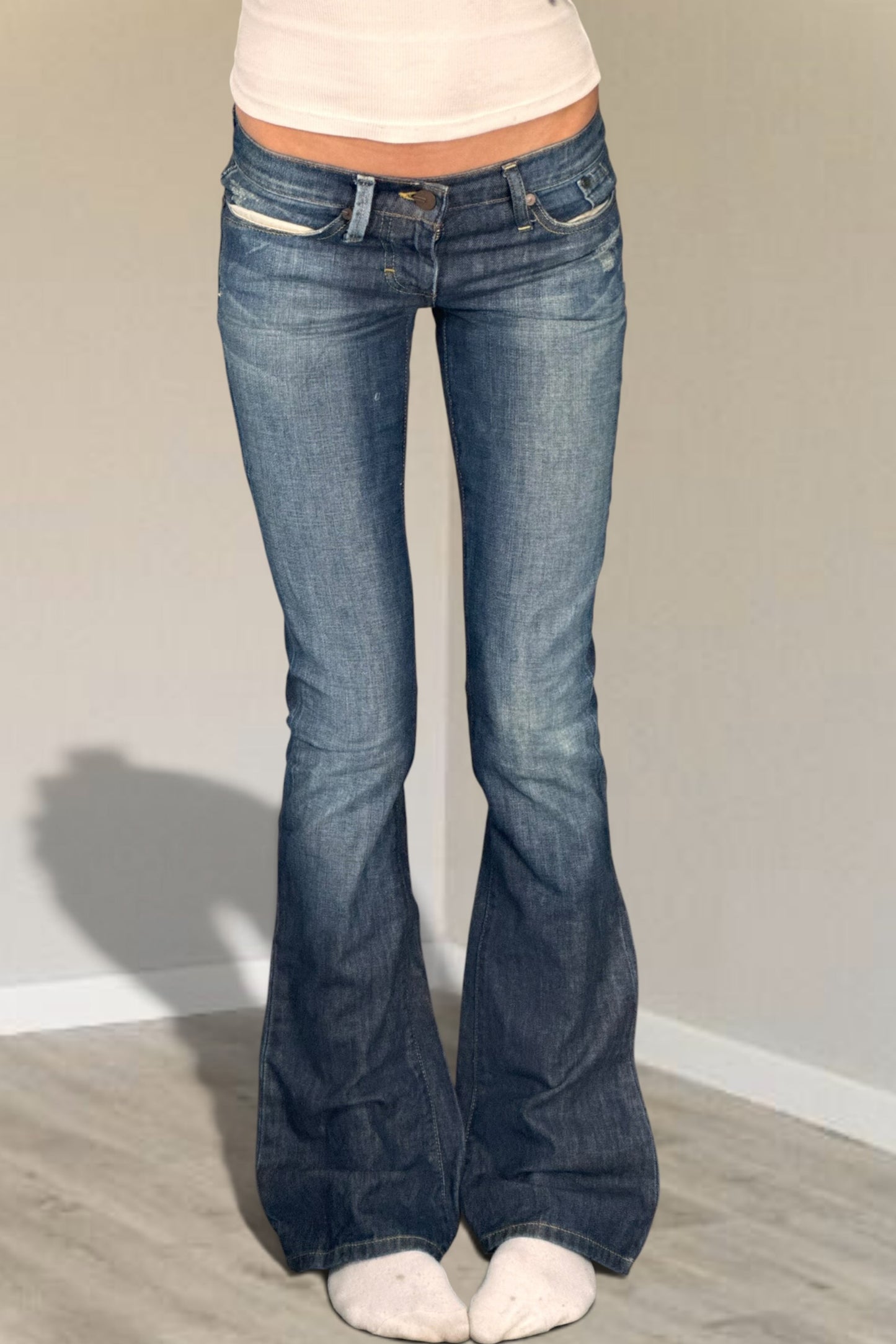 Lågmidjade jeans stl: (kopia 48)
