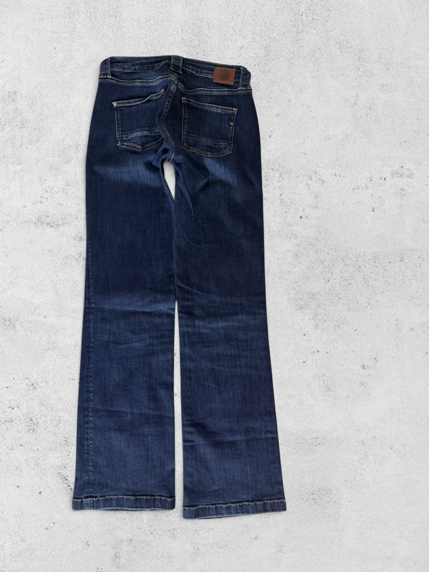 Flared jeans size: XS