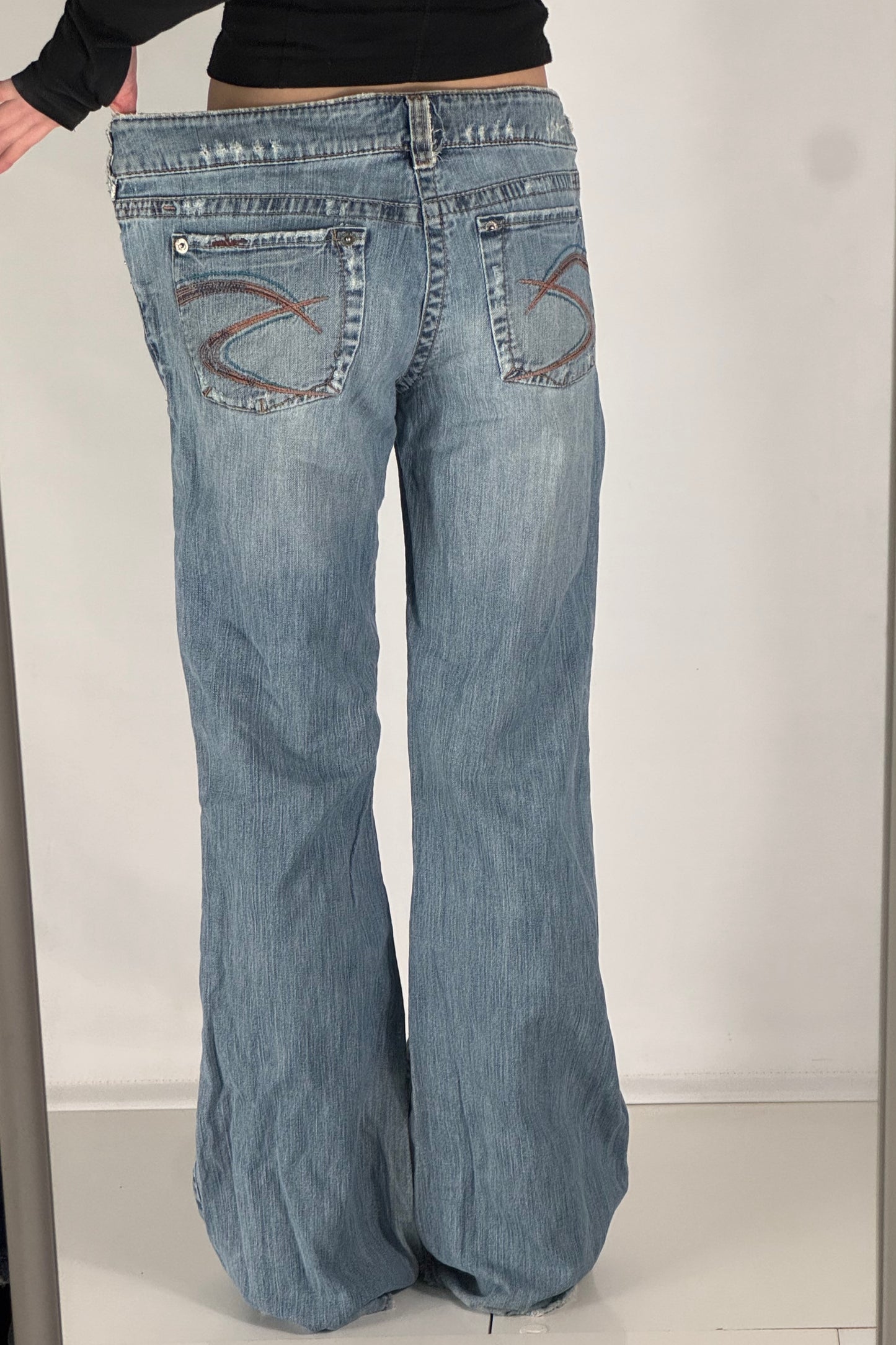 Lågmidjade jeans stl: L