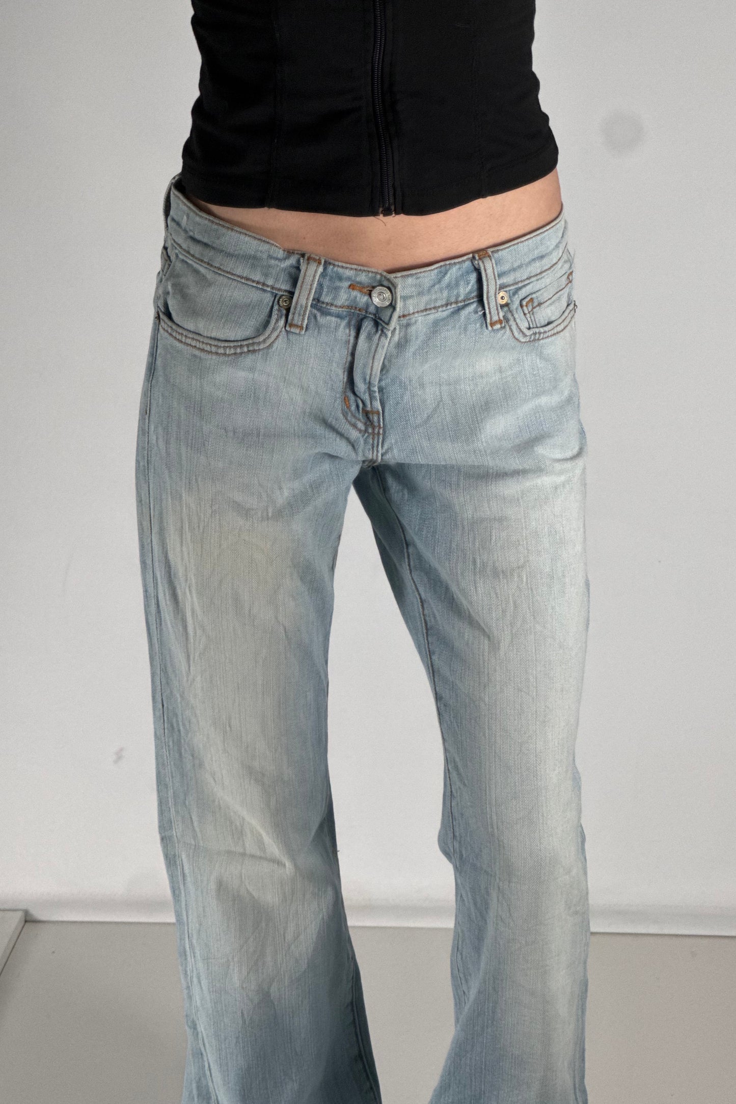 Lavtaljede jeans str: S