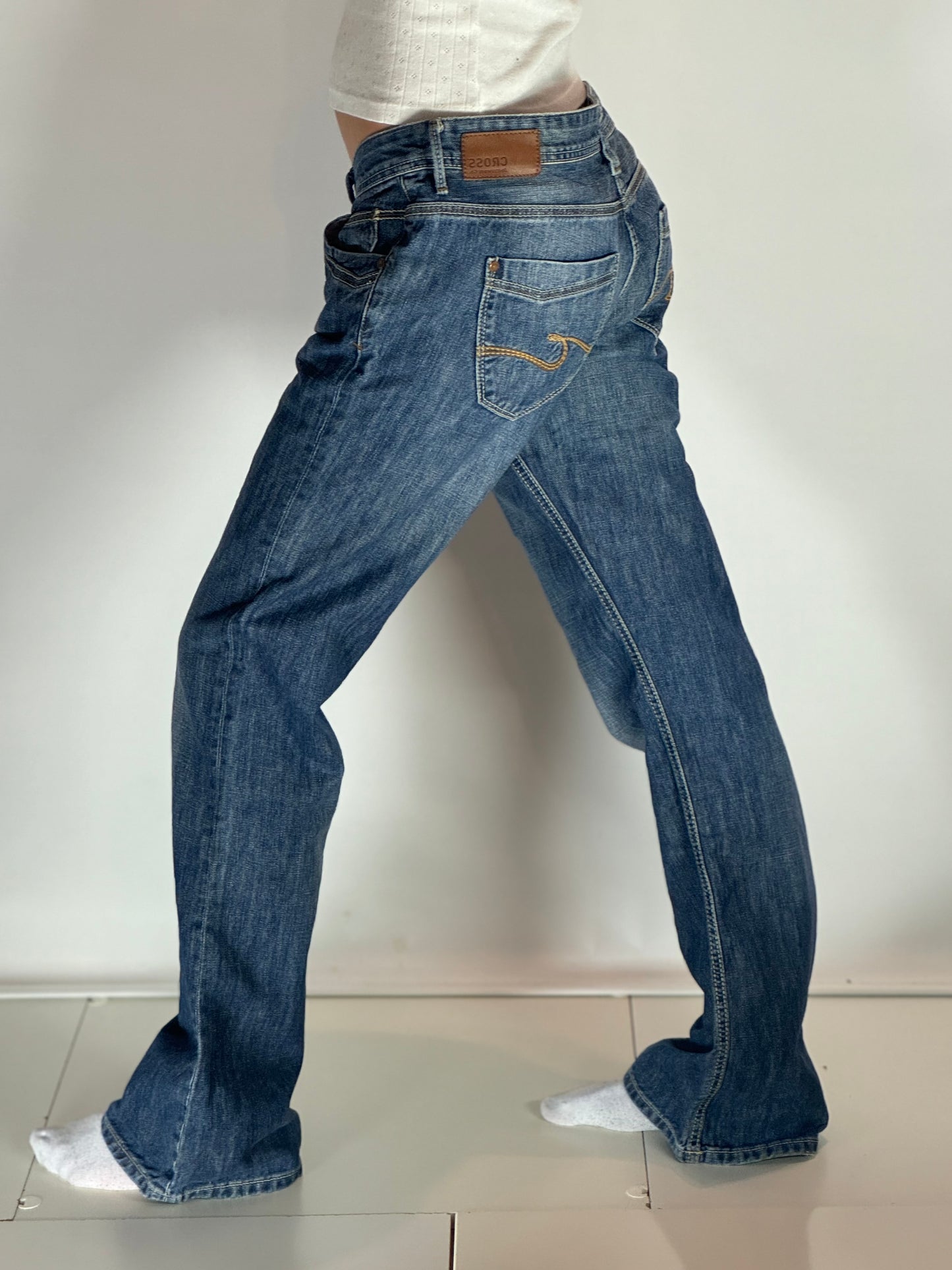 Lågmidjade jeans–stl: M