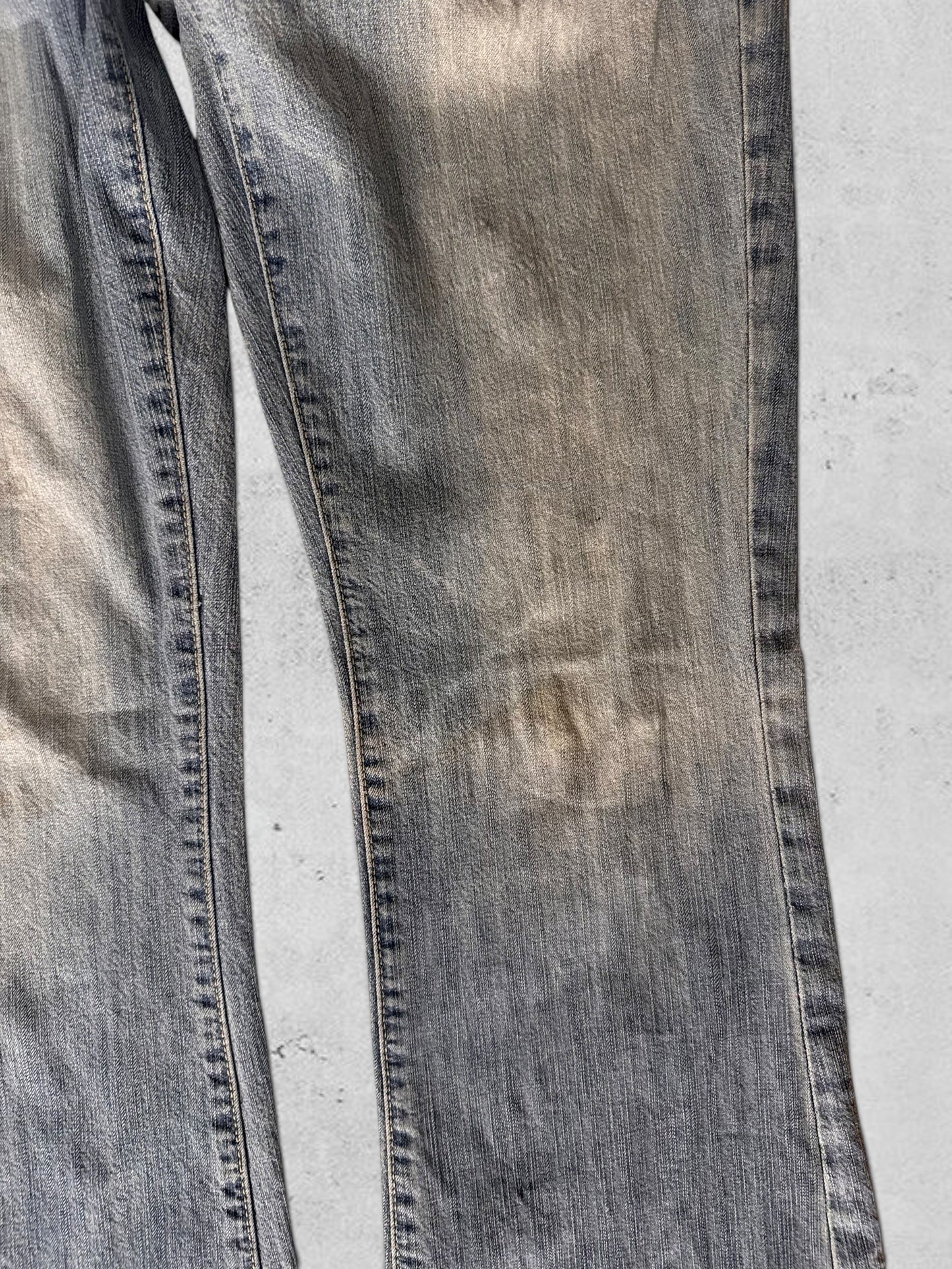 Low-rise jeans size: M