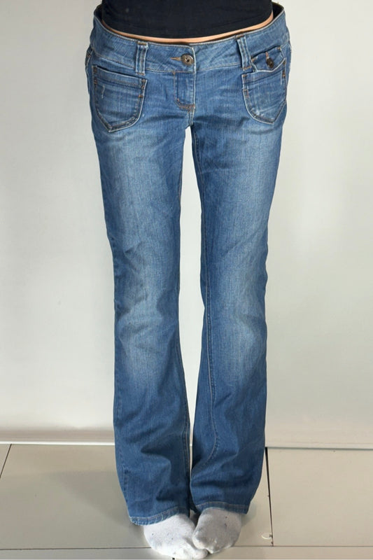 Lågmidjade jeans stl: L