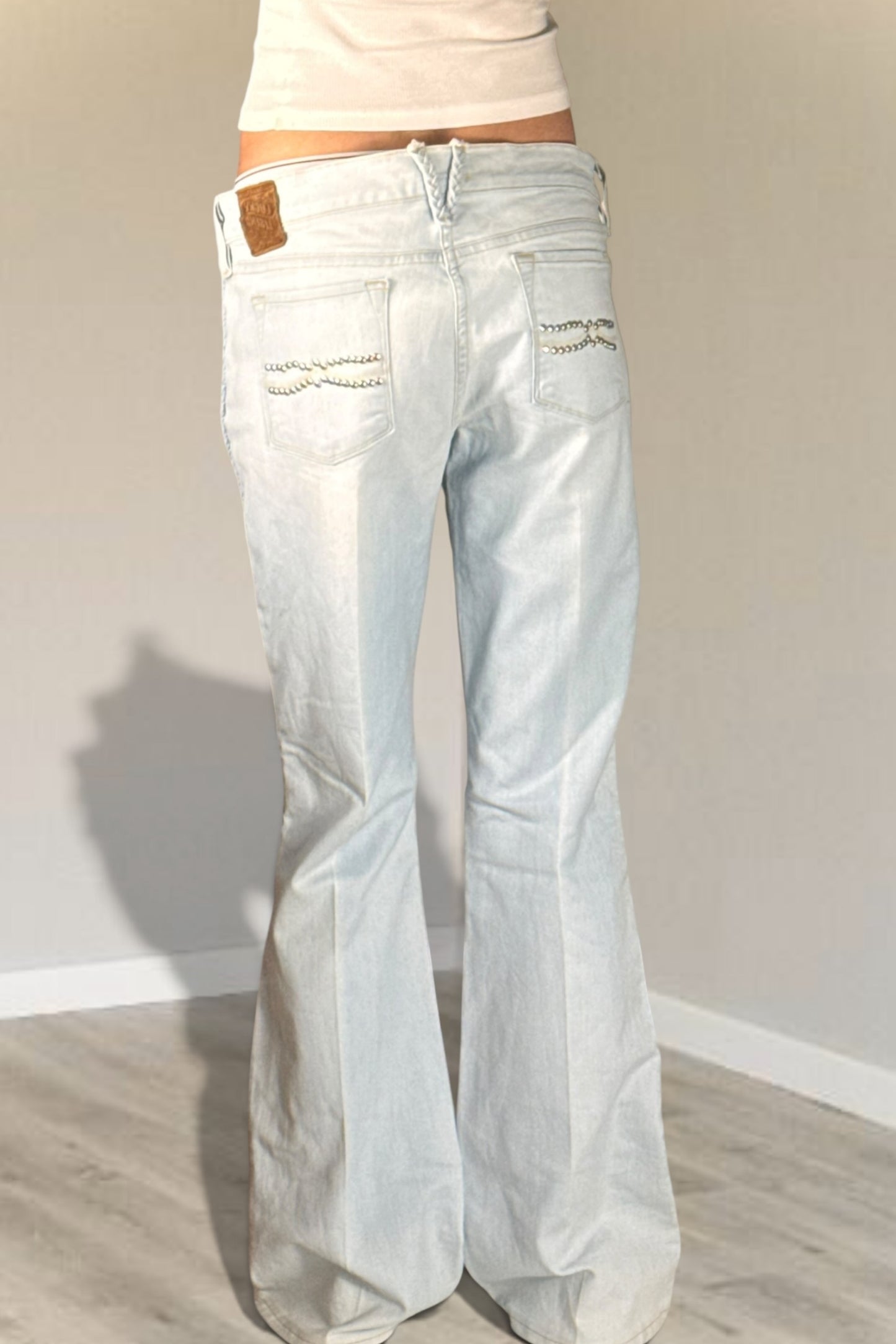 Low-rise jeans size: S/M