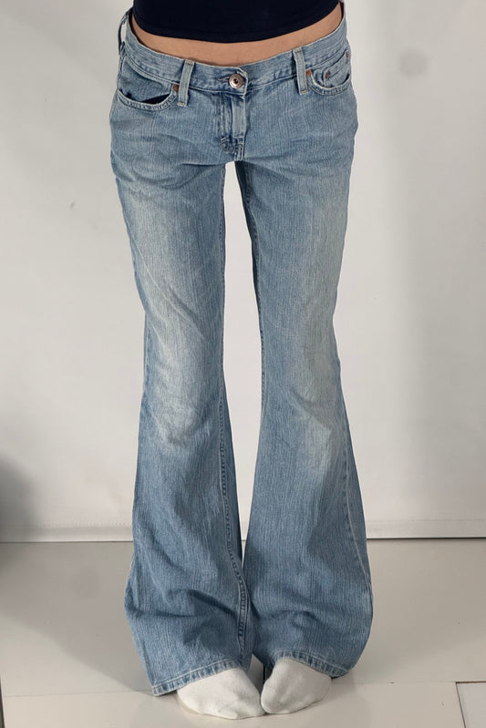 Lavtaljede jeans str: M