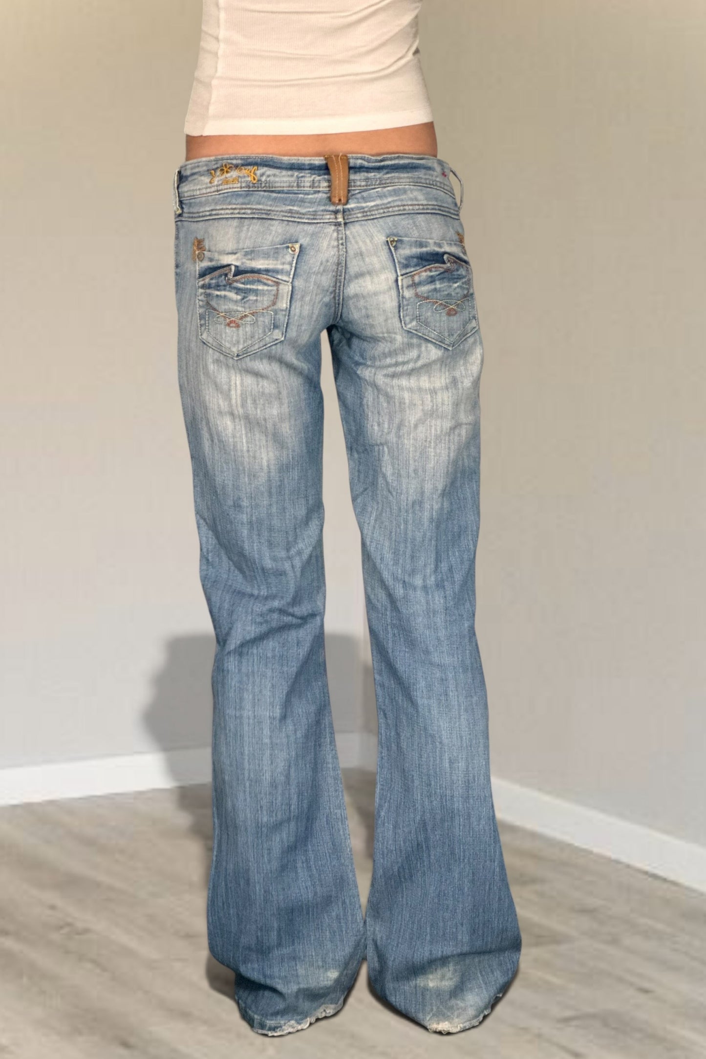 Lågmidjade jeans stl: (kopia 38)