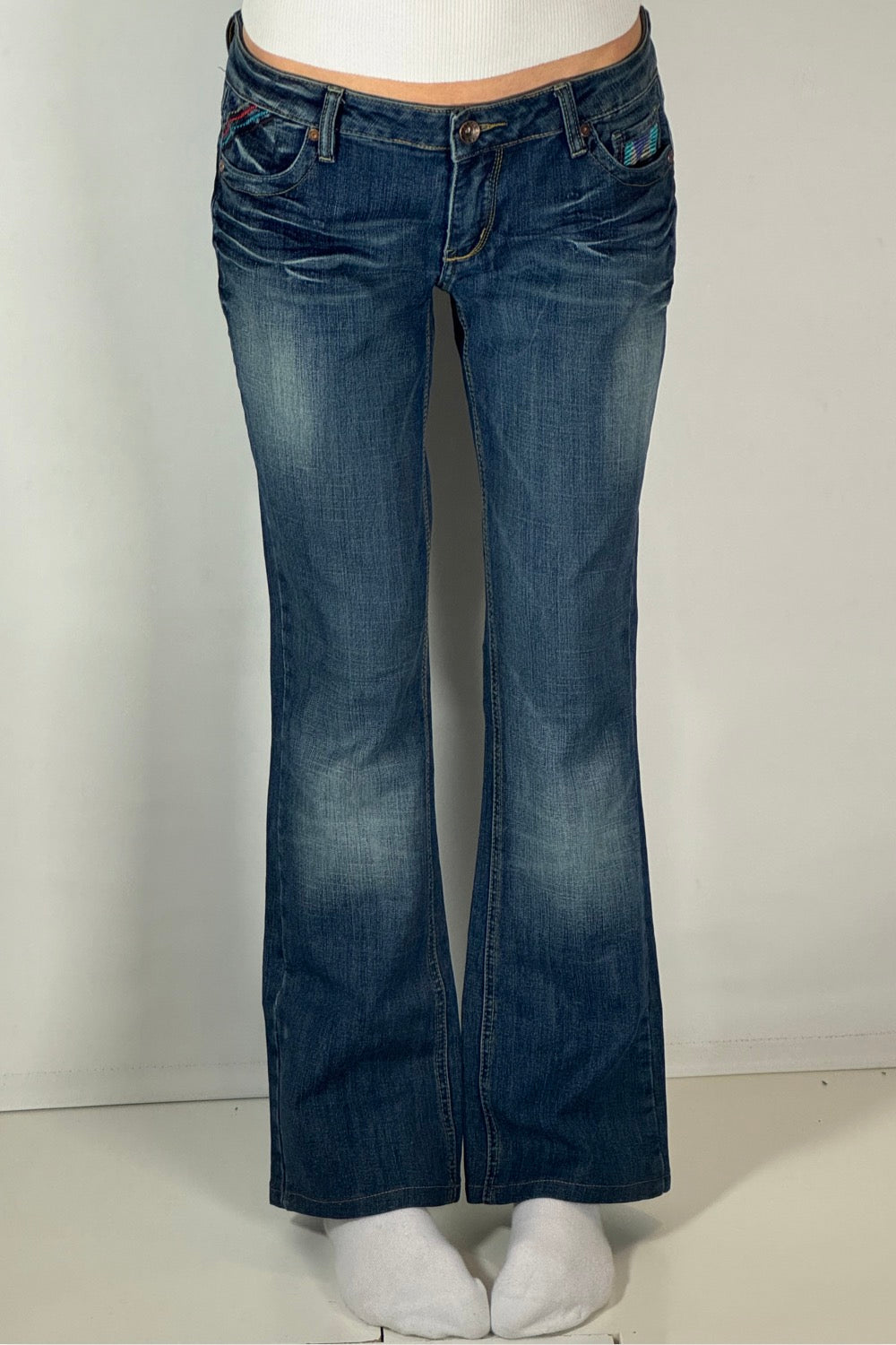 Lågmidjade jeans stl: M