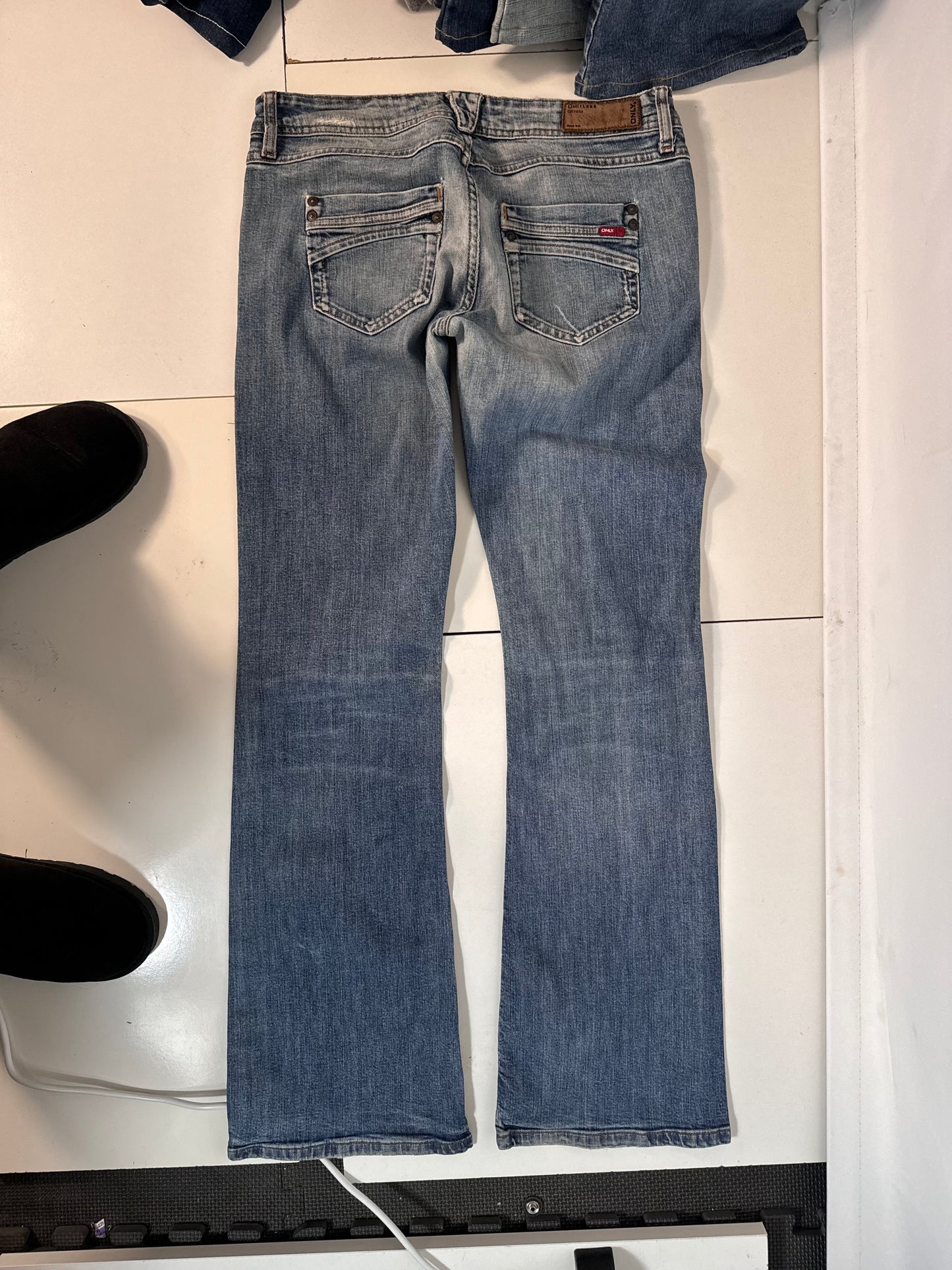 Lågmidjade jeans stl: S