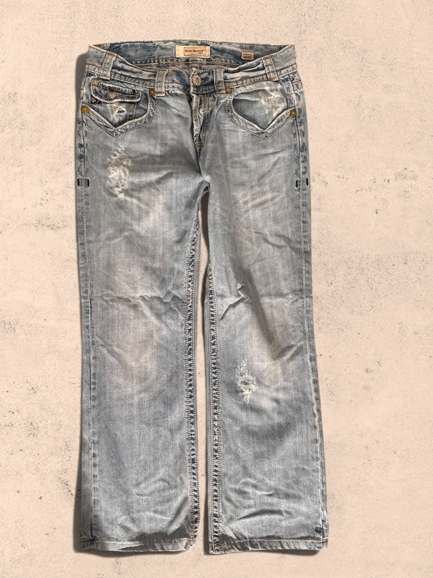 Utsvängda jeans stl: M