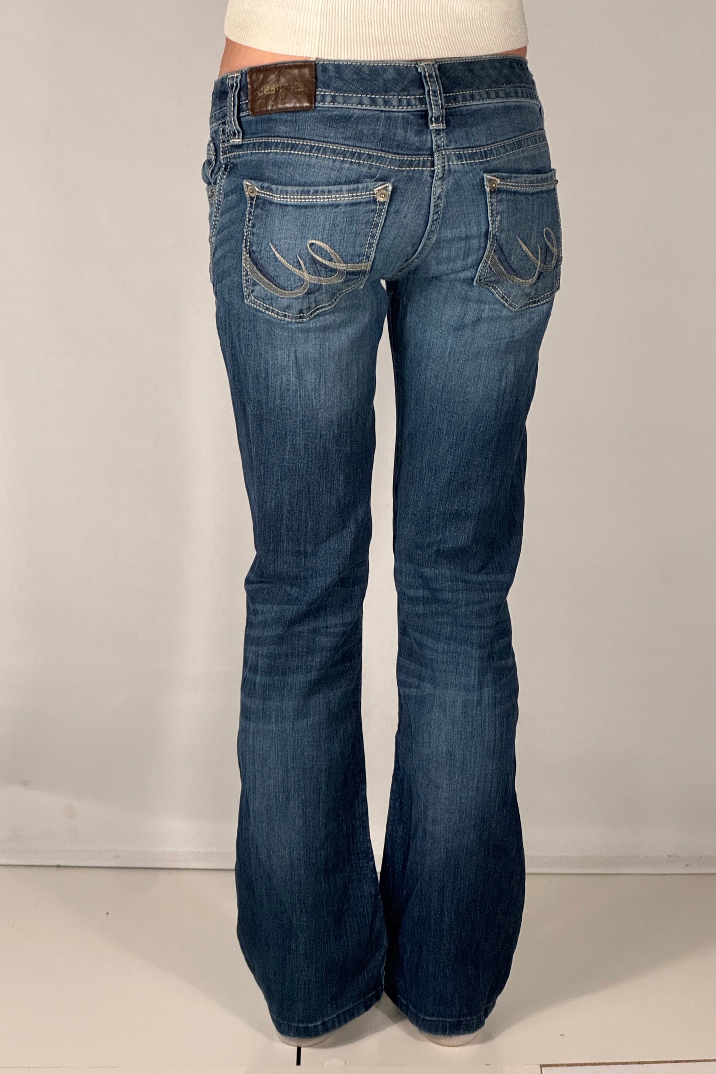 Lågmidjade jeans stl: S