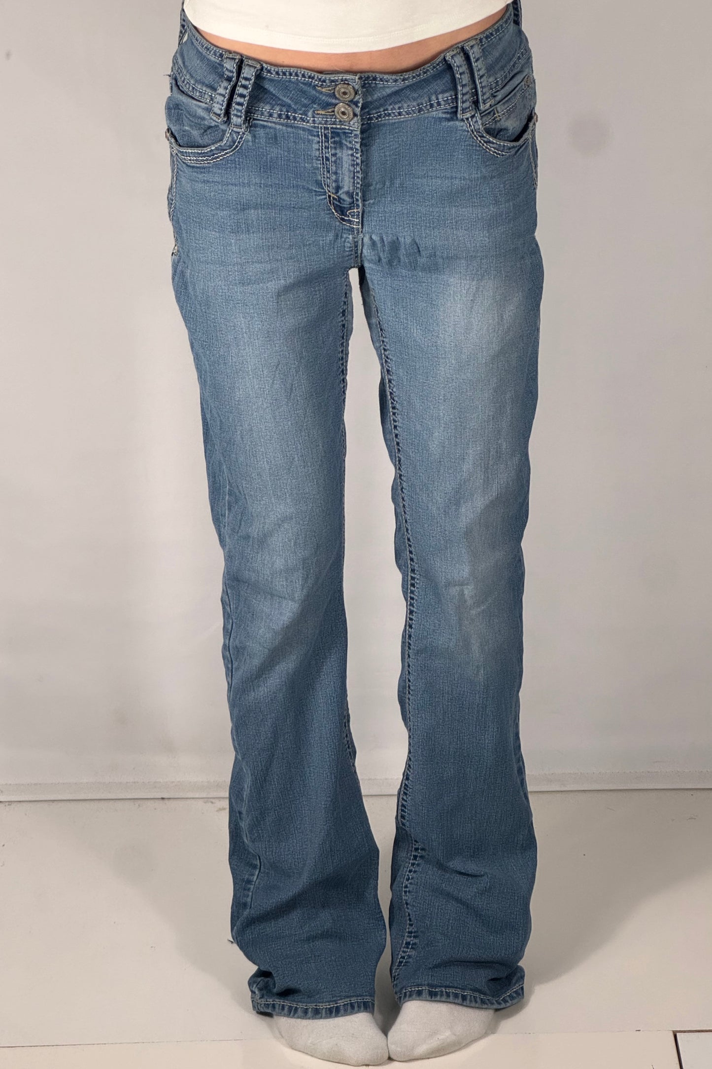 Lågmidjade jeans stl: S