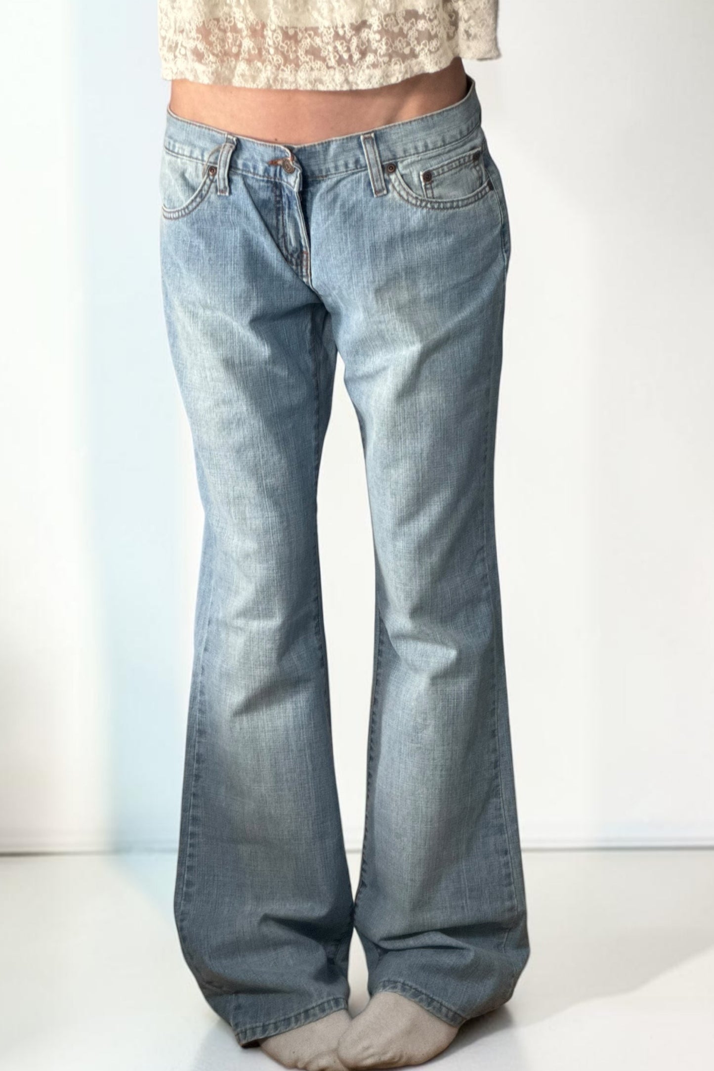 Lavtlivsjeans str: S (W32/L34)